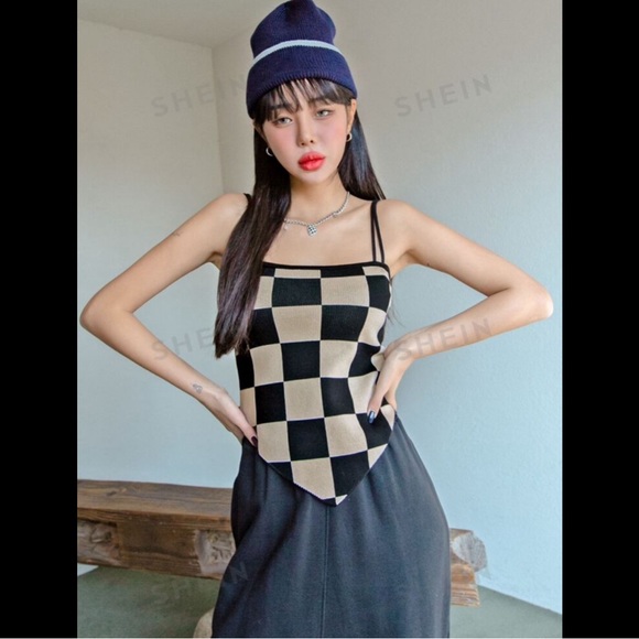 NWOT Checker Pattern Bandana Hem Knit Cami - Picture 5 of 6